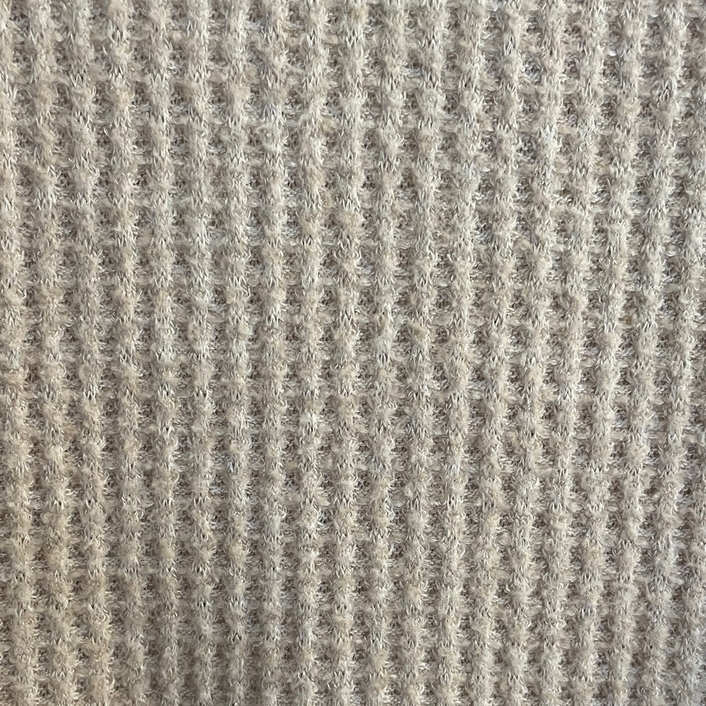 American Eagle Outfitters Beige Waffle Knit Long Sleeve Tee - Picture 2 of 2